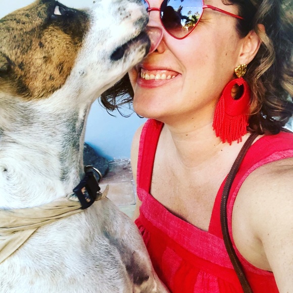 Meet your Posher, Jeanna - Picture 2 of 3